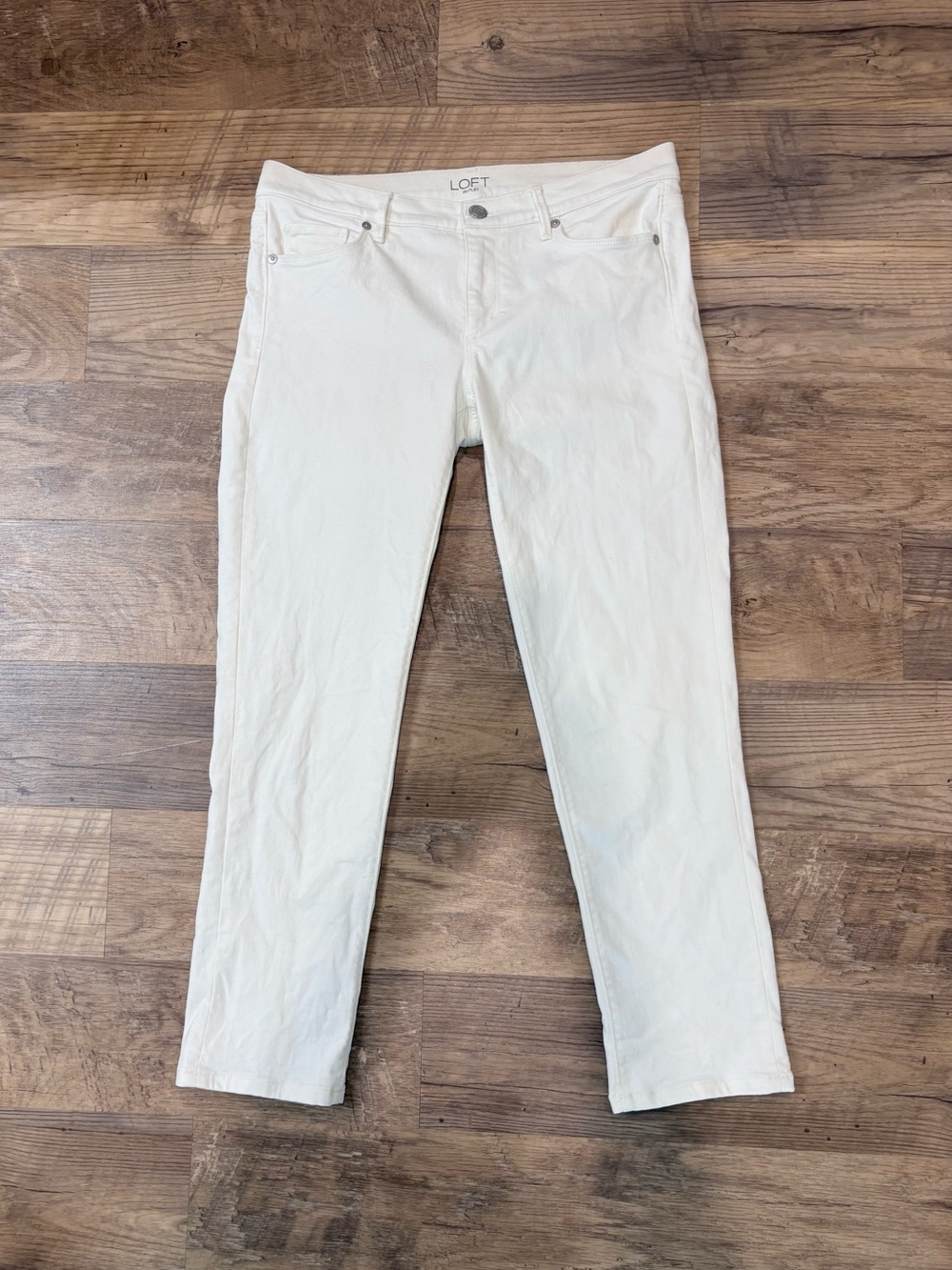 LOFT Cream Cropped Straight-Leg Jeans